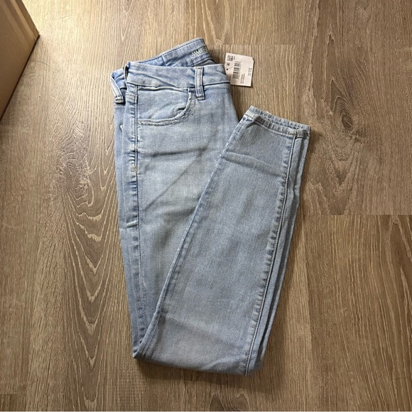 American Eagle Jeans - Picture 3 of 3